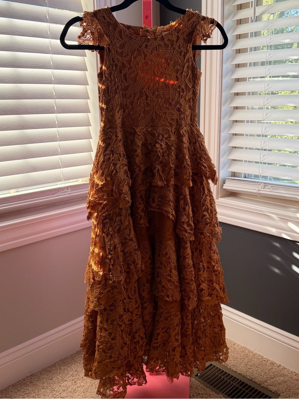 Joyfolie Tiered Lace Party Dress in Rust Brown